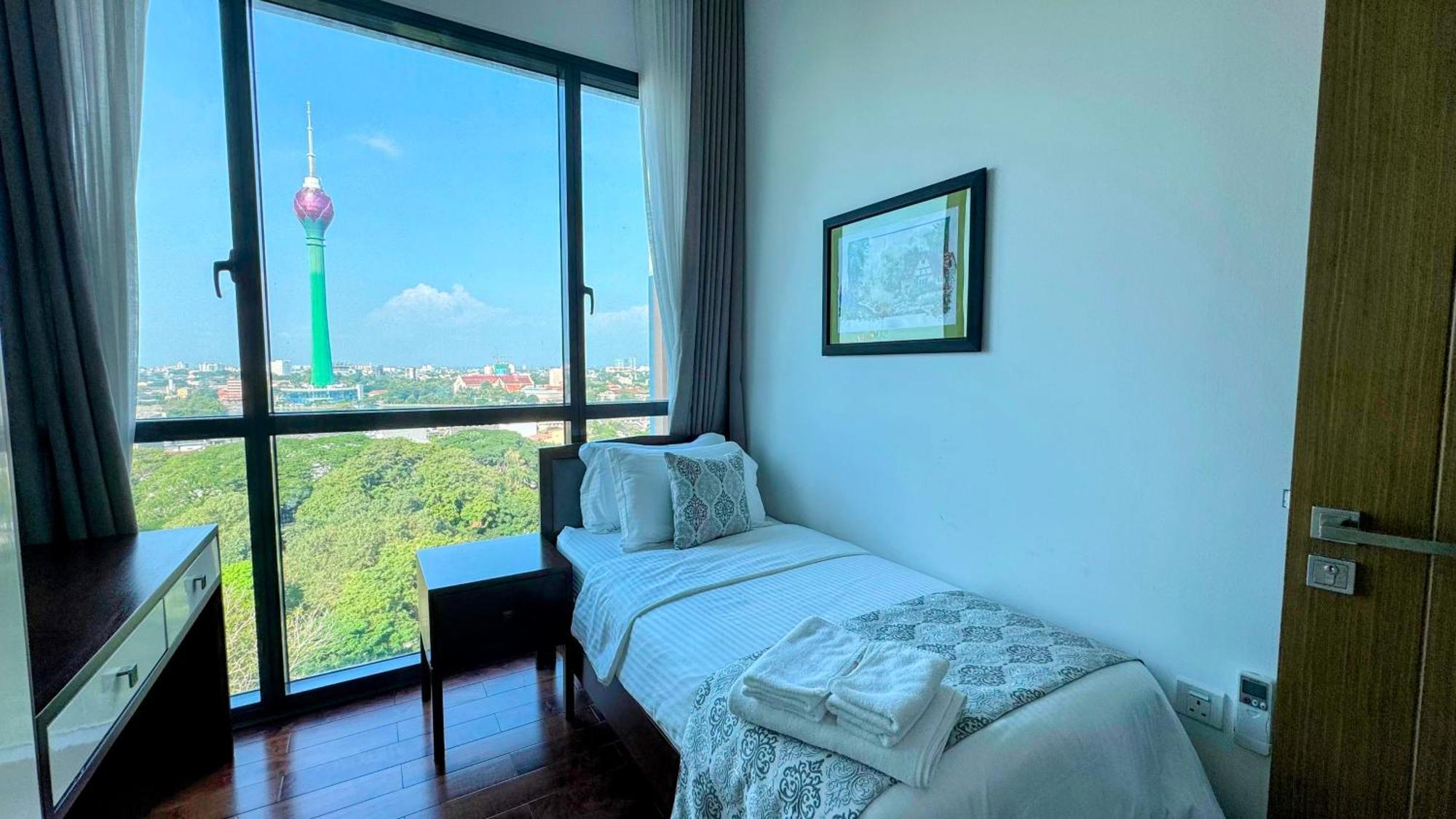 Cosy Home In Heart Of Colombo At Capitol Twinpeaks. المظهر الخارجي الصورة